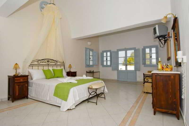 Jojo Beach Hotel & Bar Agios Georgios  Ngoại thất bức ảnh